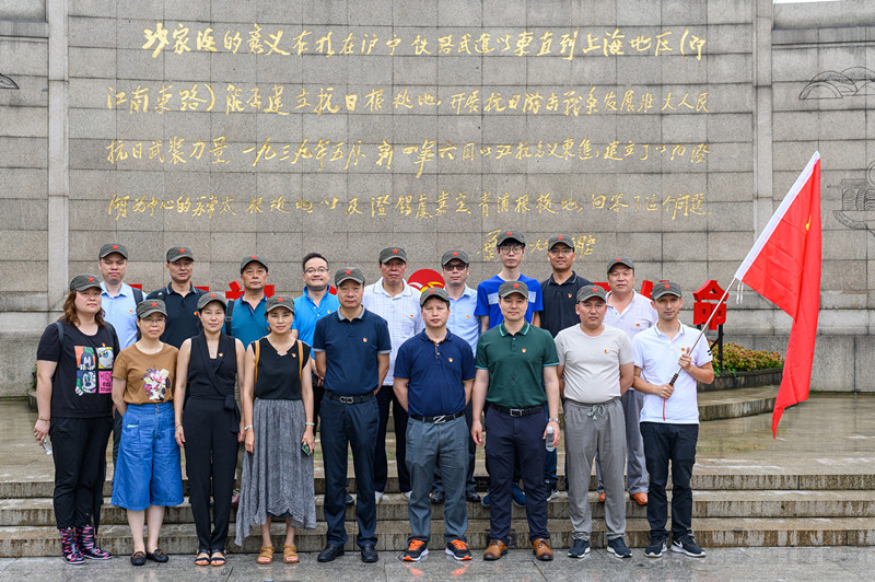 麥點彩印黨支部開展“重溫誓詞，不忘初心，牢記使命”主題黨日活動